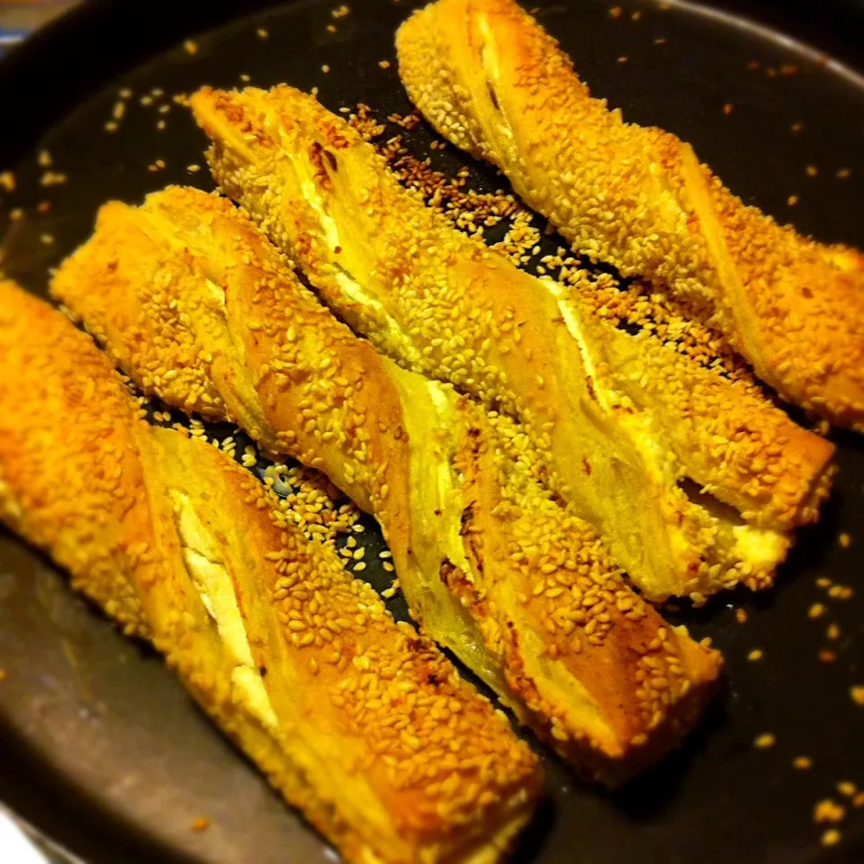 Feta sticks with sesame seeds|Stefan Labuschagneさん