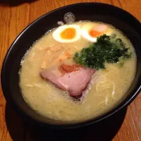 Snapdishの料理写真:鶏白湯ラーメン|しーちゃんさん