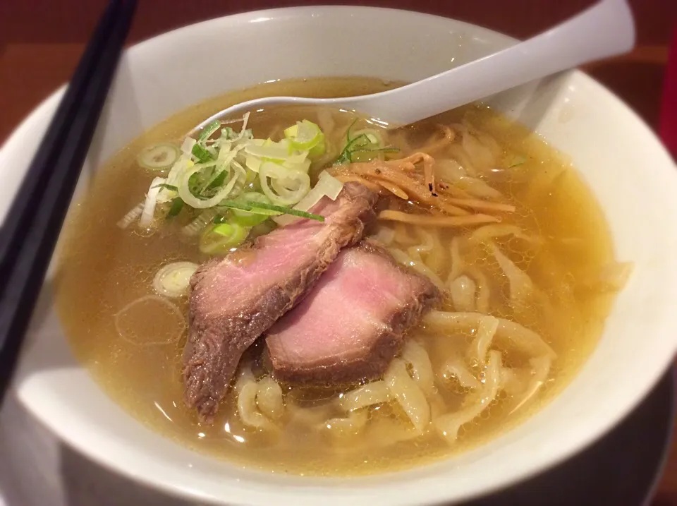 〆の塩ラーメン🍜😋|アライさんさん