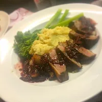 Pan fried duck breast with buttery mash and red wine red currant reduction.|Niamh Moylanさん