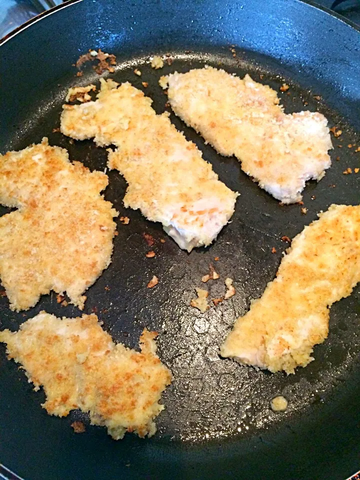 Parmesan chicken schnitzel|Niamh Moylanさん