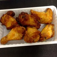 Snapdishの料理写真:Chicken wings|Little Pearlさん