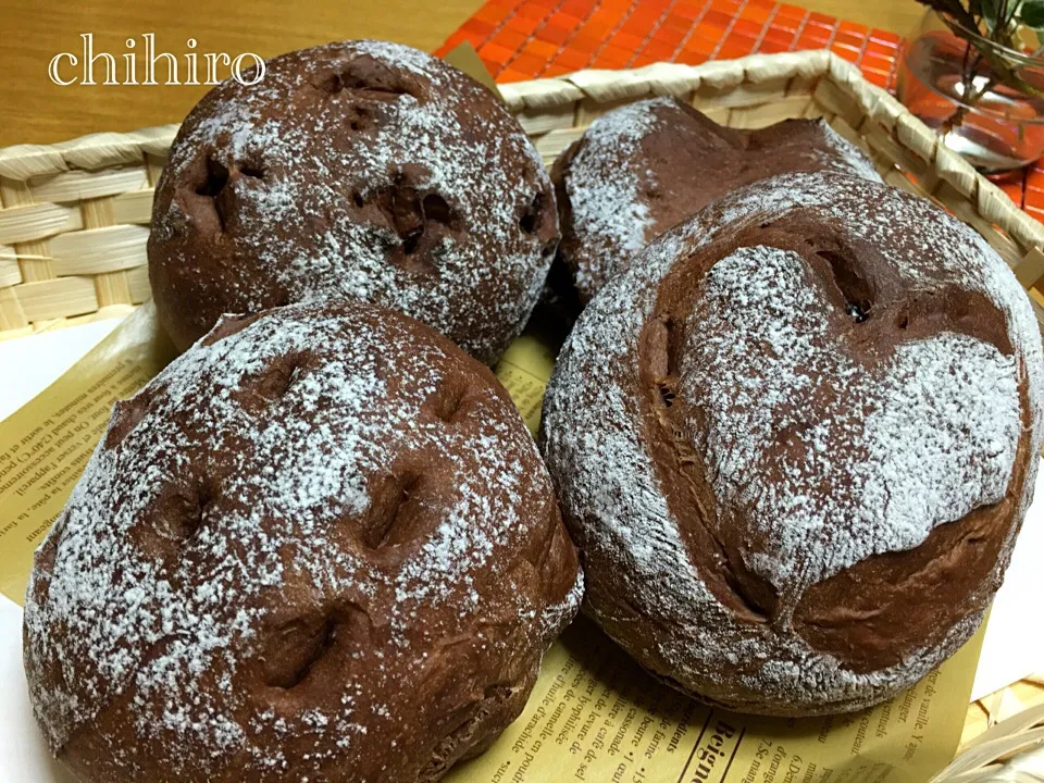 ミルクチョコハースの朝ごはん。ともちゃんのクープ真似してみたー😂😂
💖もあるでー💕💕|川上千尋さん