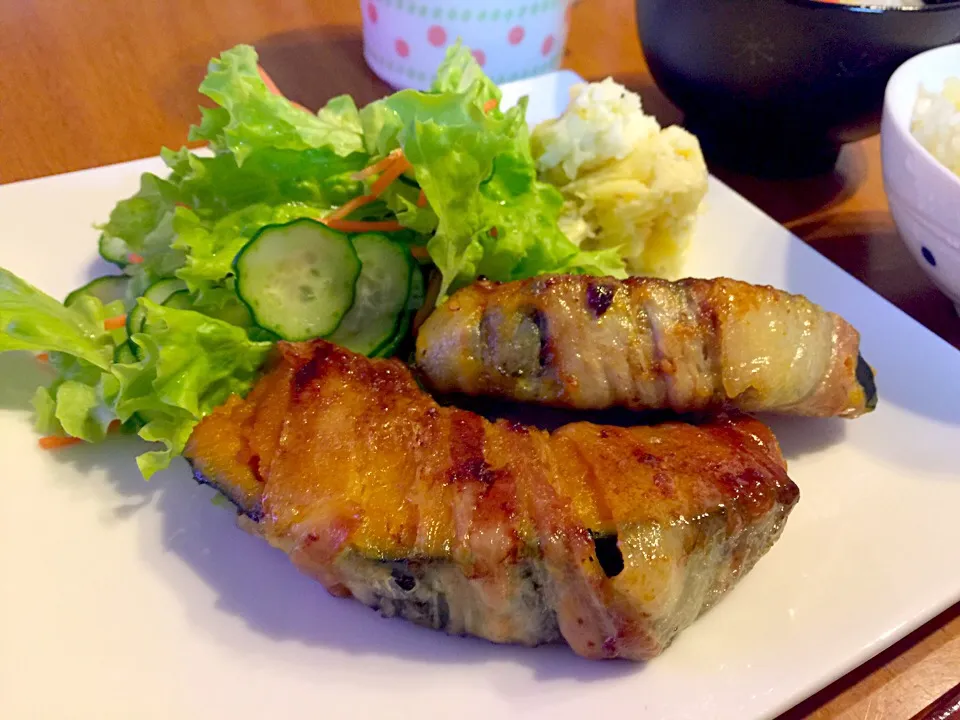 Snapdishの料理写真:かぼちゃの肉巻き◡̈⃝︎⋆︎*|Megumi Aibaraさん