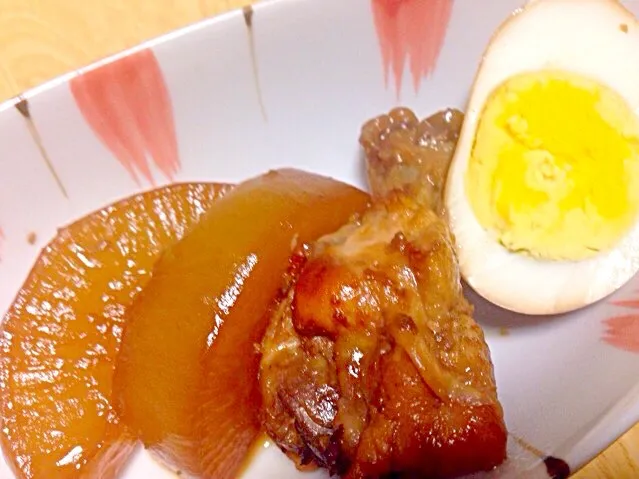 フライパンで🍳手羽元と大根のさっぱり煮|けいさん