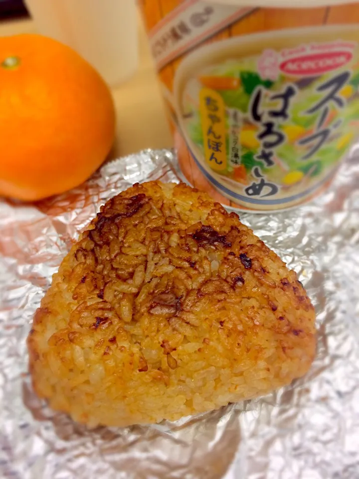 Snapdishの料理写真:卵味噌焼きおむすび🍙（＾Ｏ＾）|morimi32さん