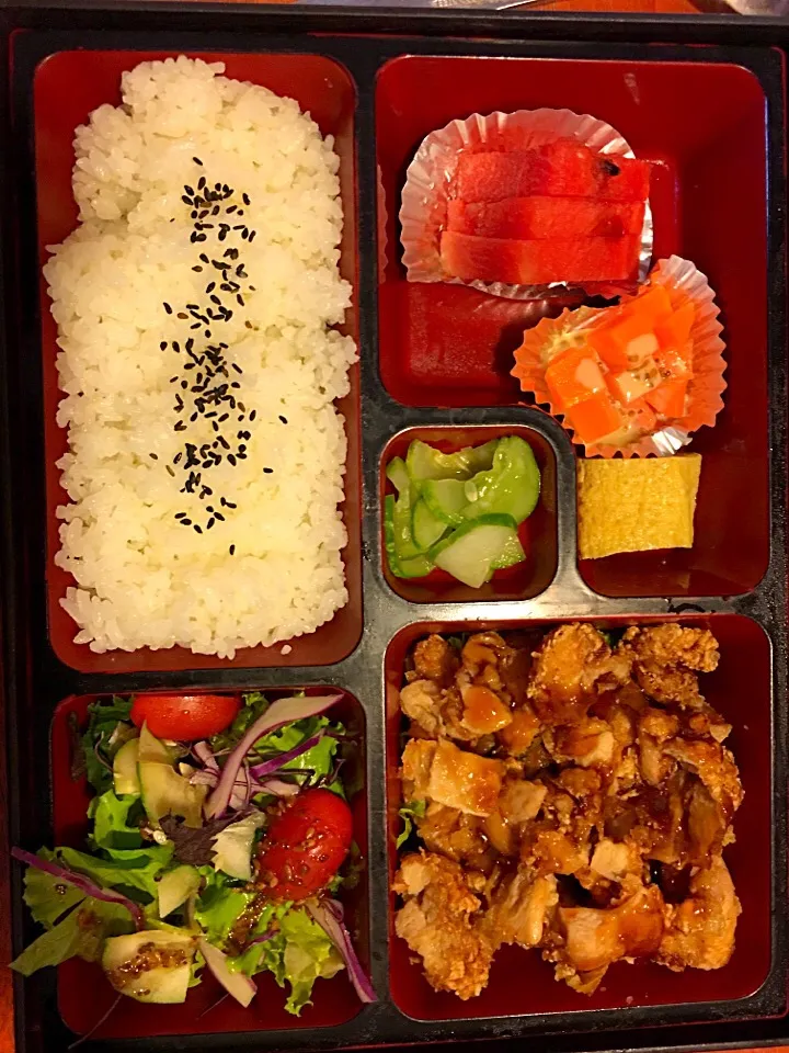 bento|Tun Dây Chunさん