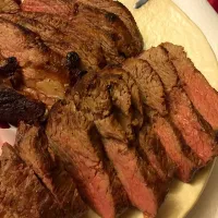 Snapdishの料理写真:Tri-Tip steak|NozomiSさん