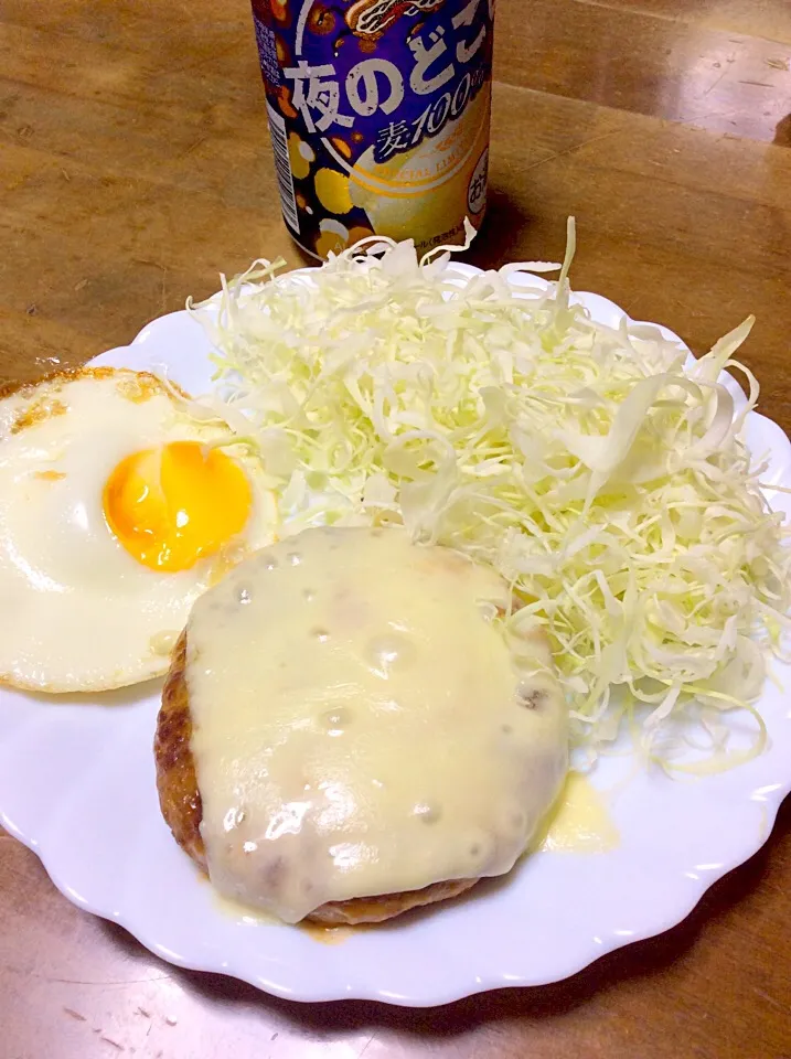 ハンバーグのチーズ入り♫^_^|Norio Fukudaさん