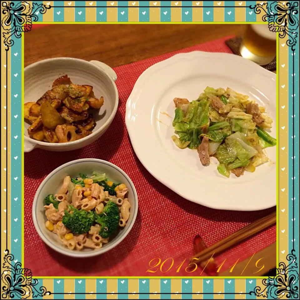 Snapdishの料理写真:鶏肉とれんこん、さつまいもの甘酢醤油炒め
豚バラとキャベツのとろみ炒め
マカロニサラダ|𓇼 Ⓢ Ⓗ Ⓘ Ⓝ Ⓞ Ⓑ Ⓤ 𓇼さん