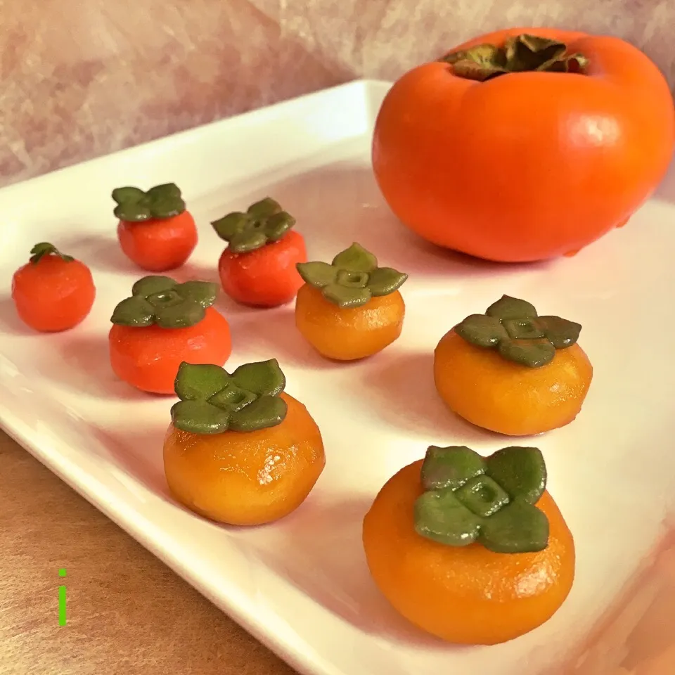 3種の柿⁉︎ 本物は1つだけ！ 【3 kinds of persimmons... NOPE! Only one is the real thing！】|izoomさん