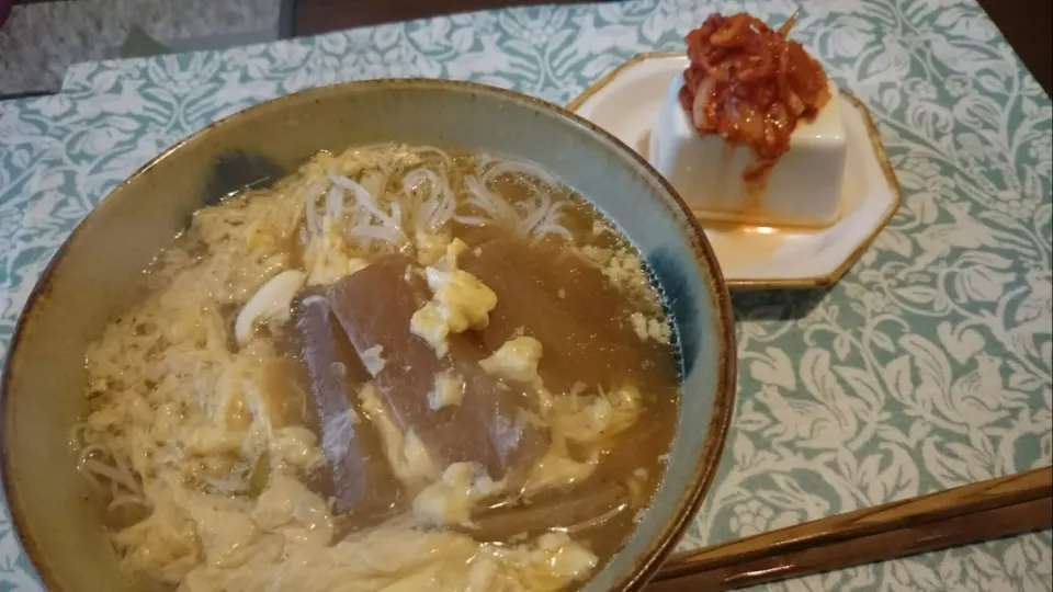 酢醤油黒糖煮の残り煮汁で卵とじにゅうめん|すもももさん