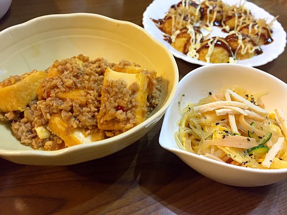 厚揚げとひき肉の甘辛炒め
春雨サラダ
たこ焼き
あおさとアサリの味噌汁|ぴかちゅん★さん