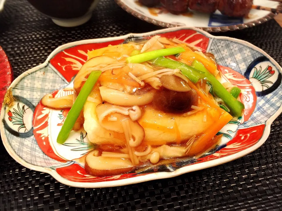 Snapdishの料理写真:豆腐ステーキのきのこあんかけ|Tomokoさん