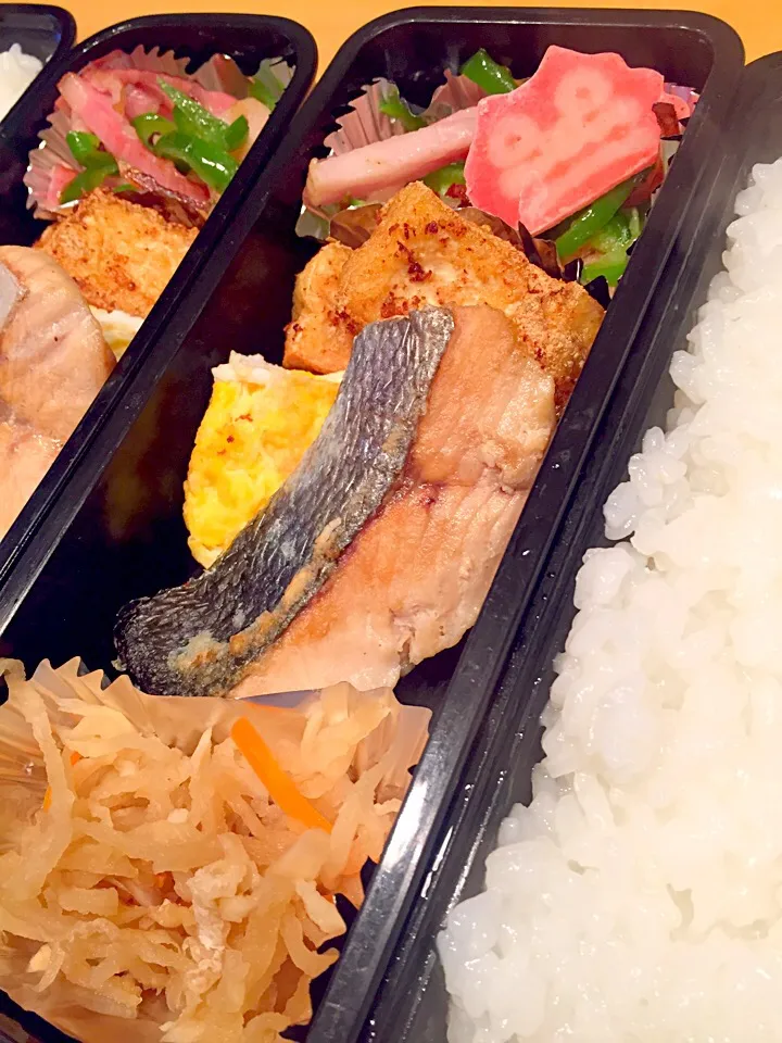 Snapdishの料理写真:今日の親父弁当！|沖縄「ピロピロ」ライフさん