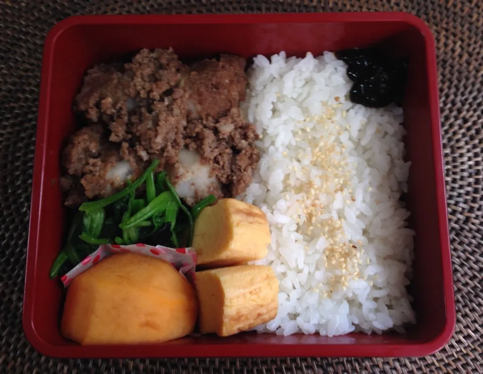 サトイモのそぼろ煮弁当|*なおみん*さん