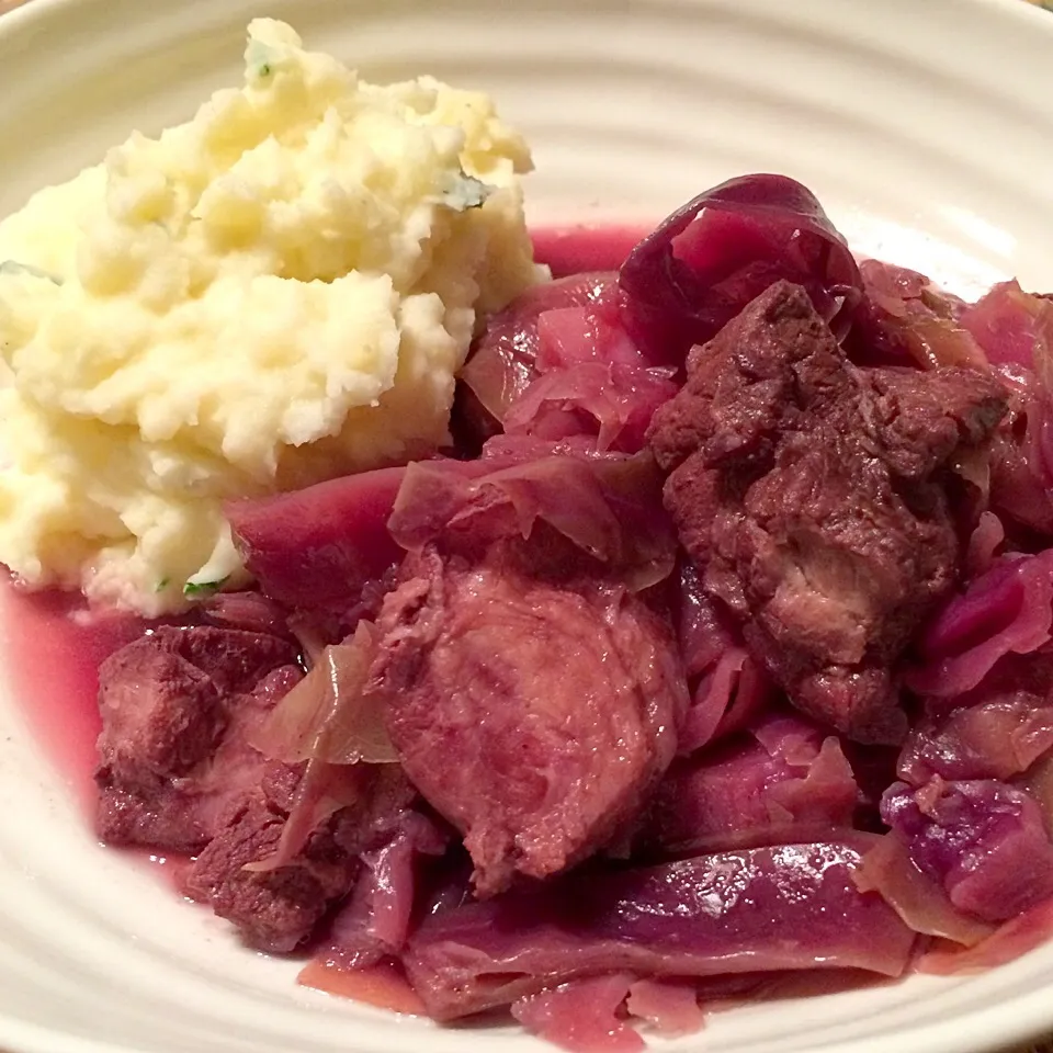 Dinner / Pork and red cabbage goulash|Nanaさん