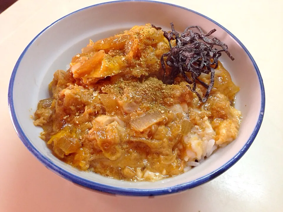 Snapdishの料理写真:玉子丼|Hirohisa Yamamotoさん