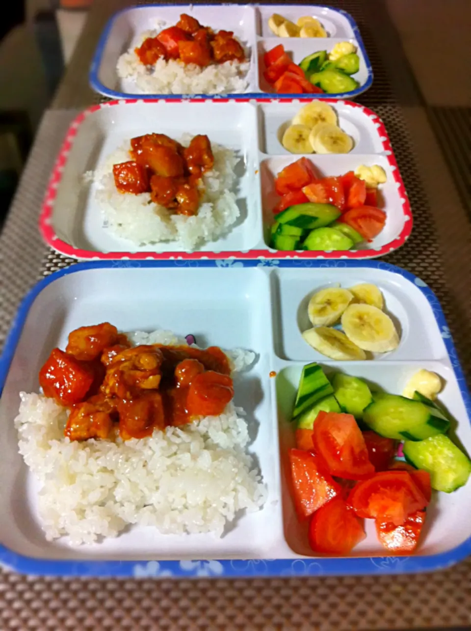 Snapdishの料理写真:Kid's Dinner 子供達の夕飯。全部リクエストで作りました。|松下ジェニファーさん