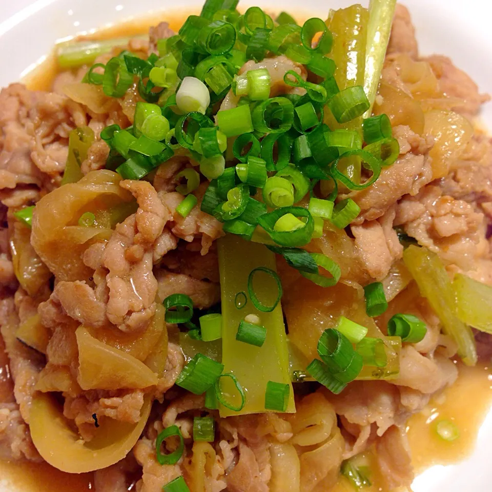 スライス大根と豚肉のにんにく醤油炒め|すずちゅんさん