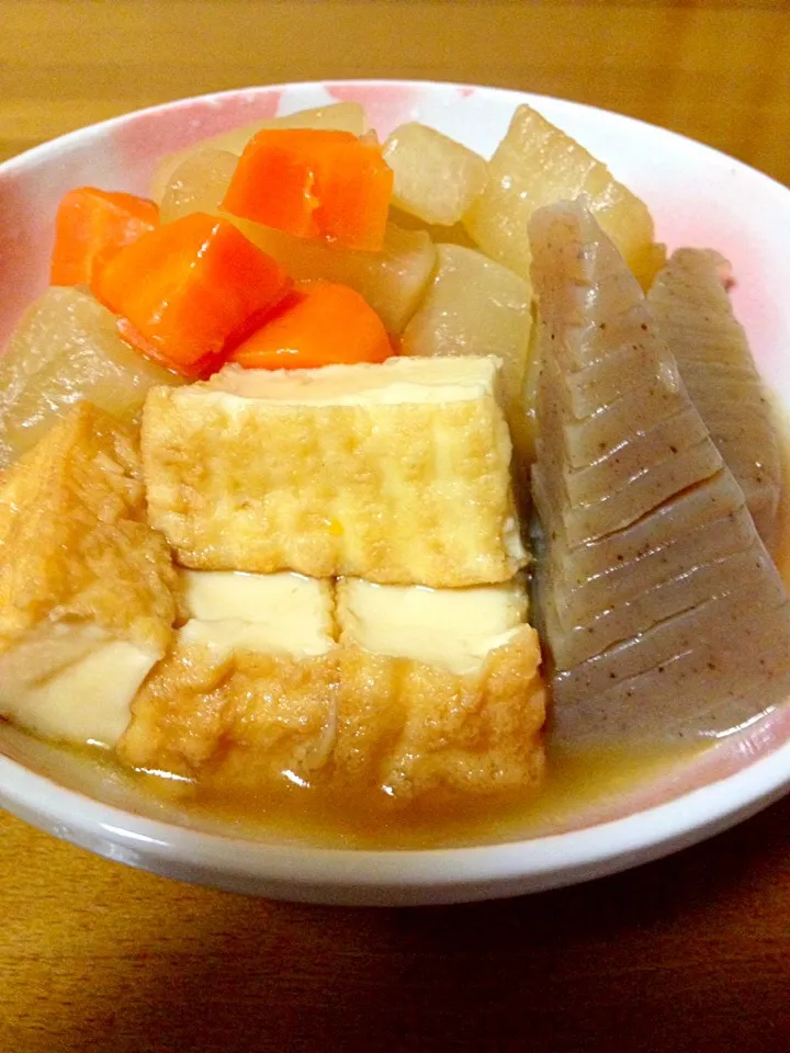 大根と厚揚げの煮物🍲こんにゃく入れておでん風🍢|まいりさん