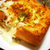 Snapdishの料理写真:Bread gratin*|はるかさん