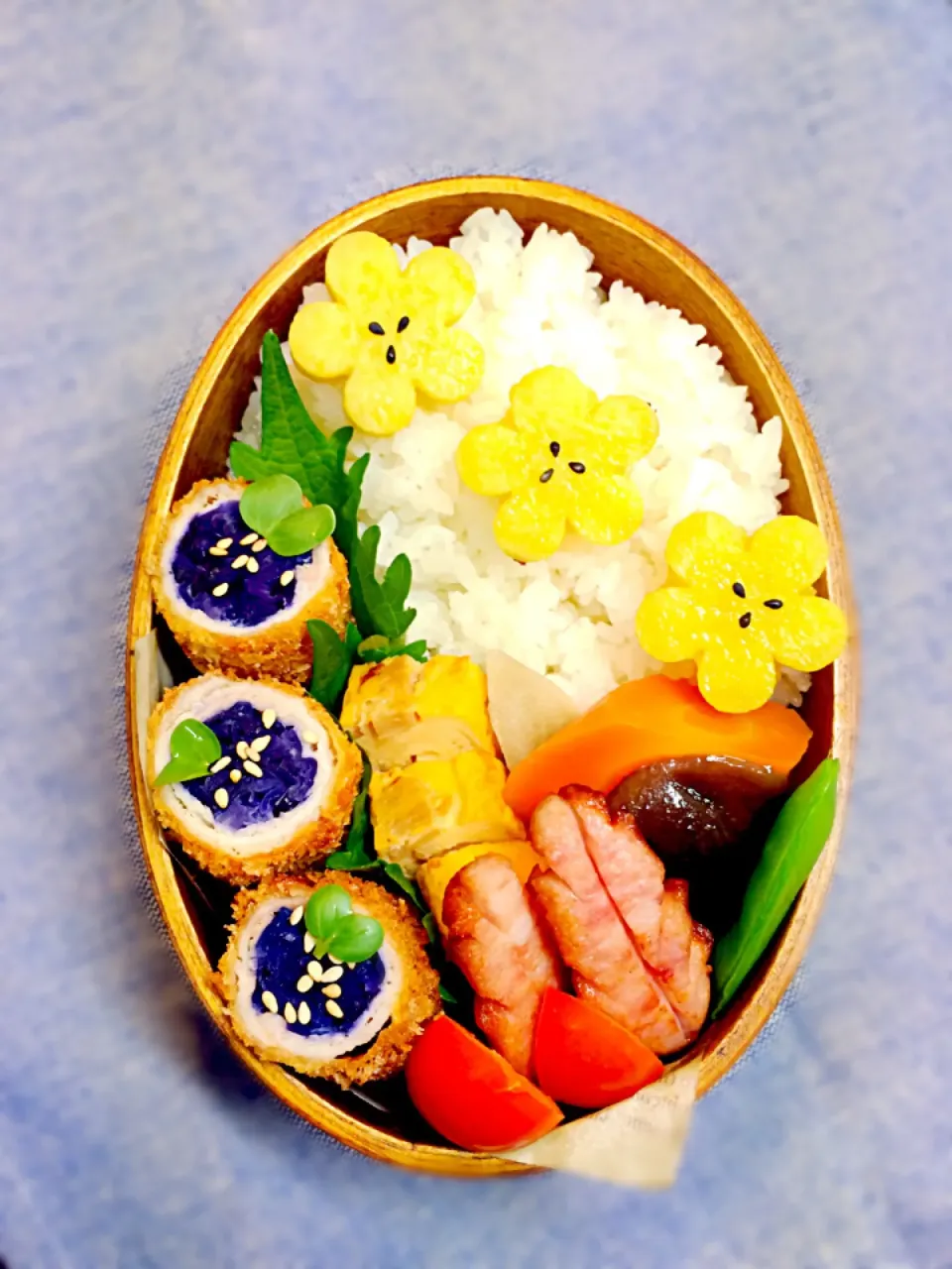 ムラサキキャベツの肉巻きフライ＊お弁当|そらさん