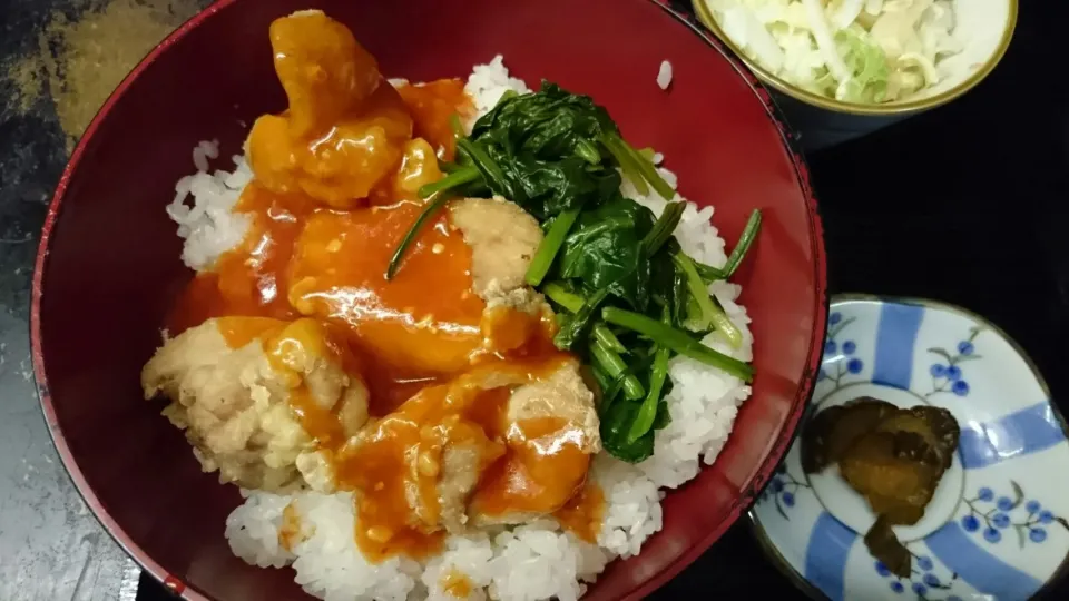 鶏チリ丼|かいさん