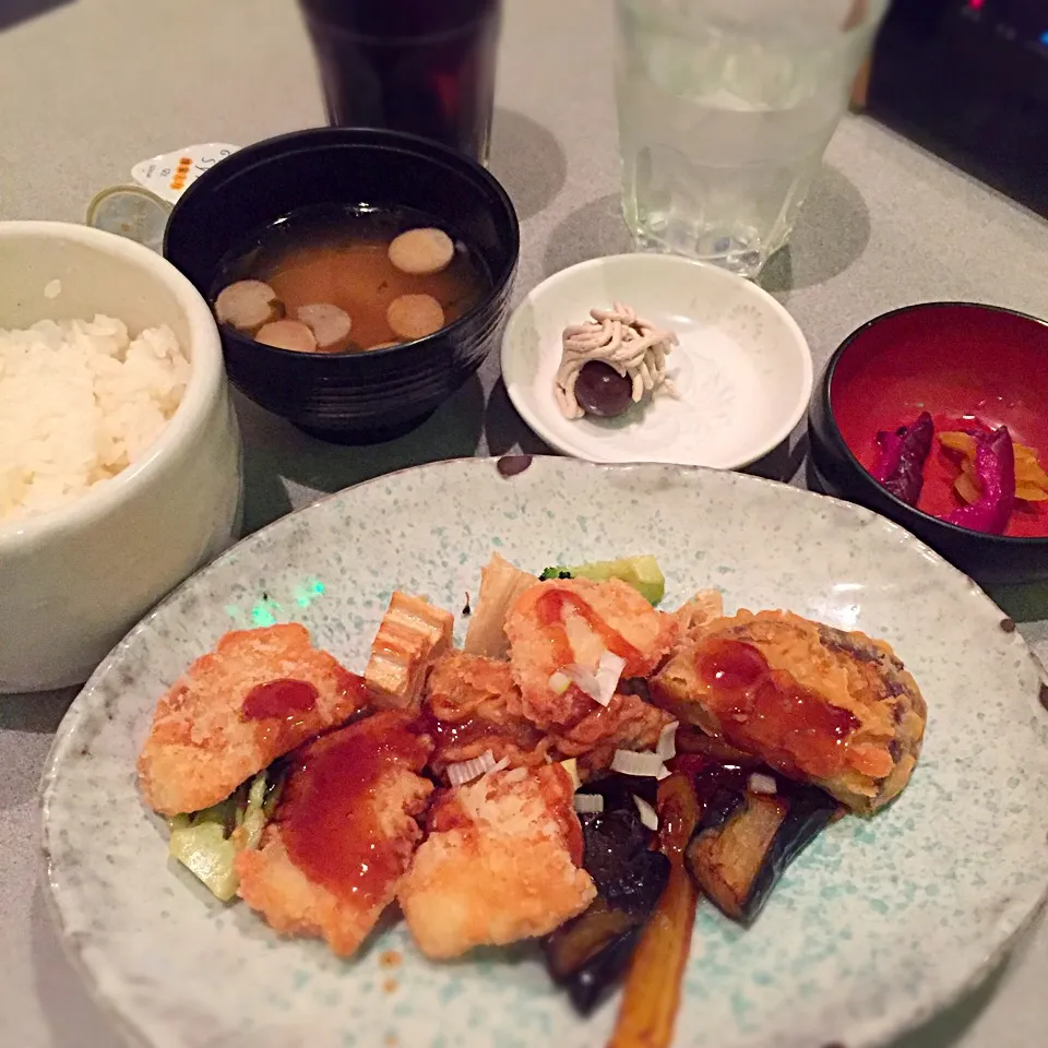 イカの黒酢あん定食|りんごっちさん