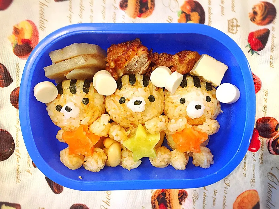 子リスさんお弁当☆|makoryuneさん