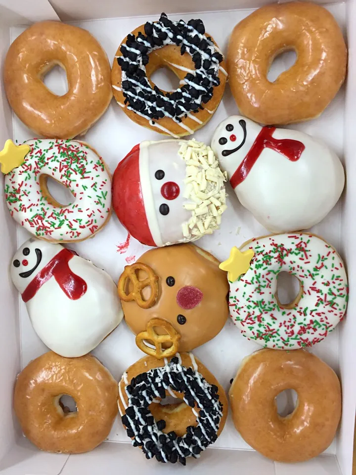 Snapdishの料理写真:KrispyKreme クリスマス|Nsiさん