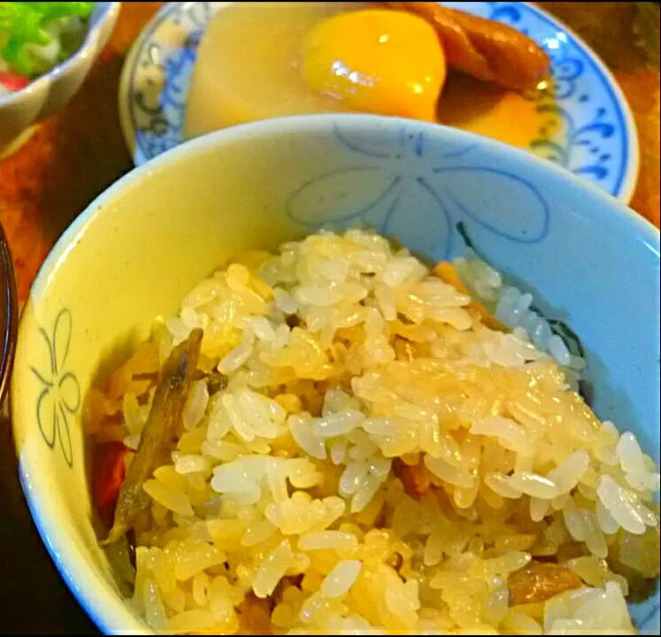 今日の朝ご飯🍚五目おこわ
＆ふろふき大根(お家の黄身味噌)🎵|メイメイda.さん