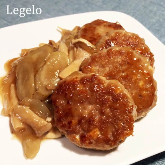 Snapdishの料理写真:Legeloさんの和風 豆腐煮込みハンバーグ☆ごぼうエリンギ♪ #レシピブログ #RecipeBlog|レシピブログさん