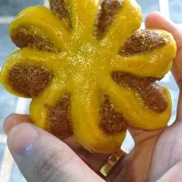 Snapdishの料理写真:Kue kacang 🌼|Er Li Liyaさん