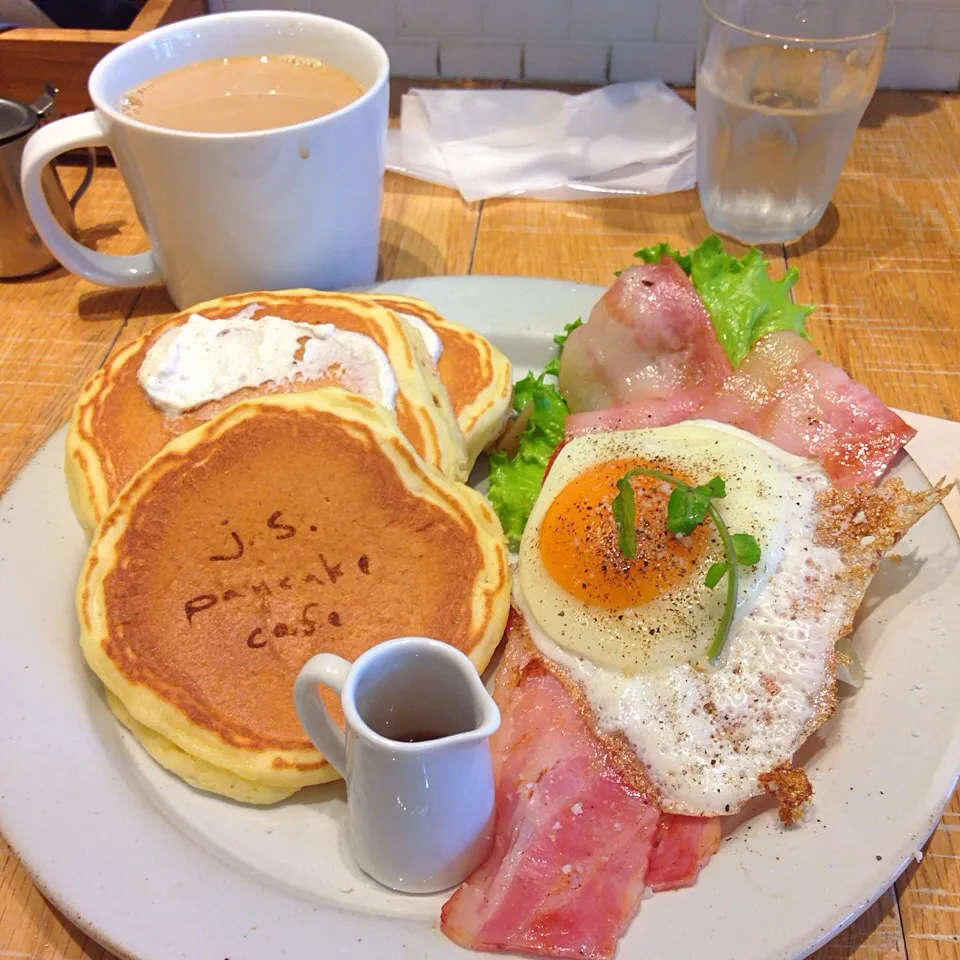 BLTパンケーキセット@j.s.pancake cafeラゾーナ川崎|大塚寛之さん