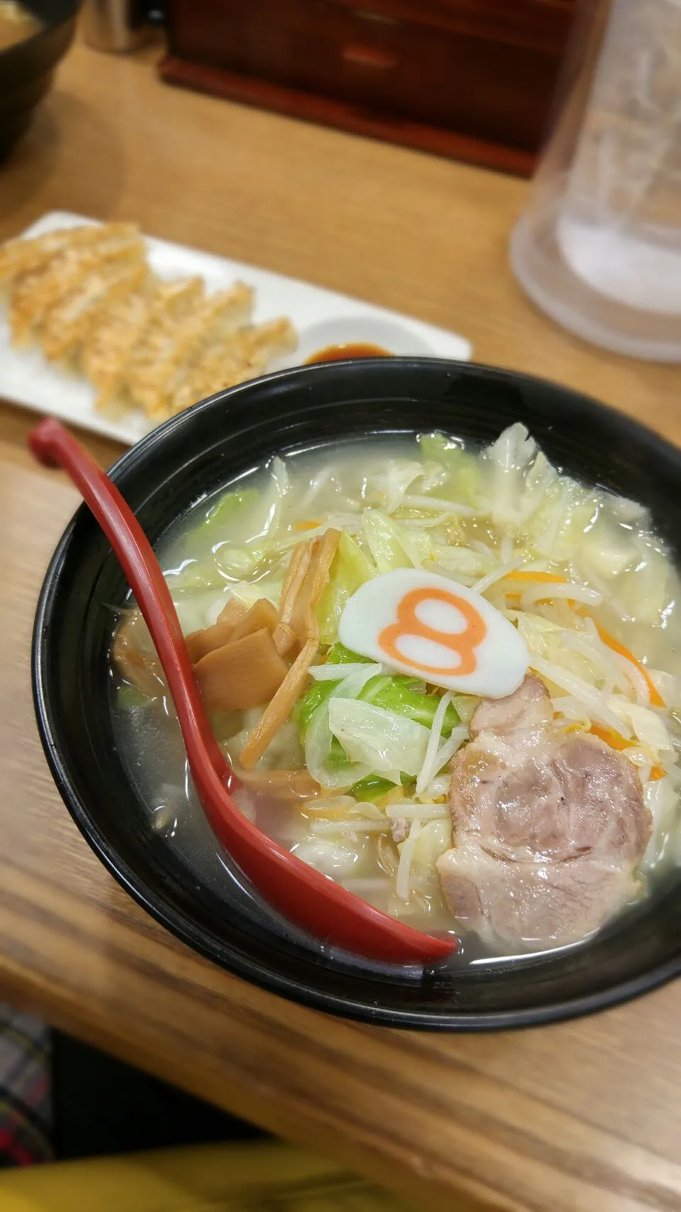 8番ラーメン🍜🍥|はっぱちゃんさん