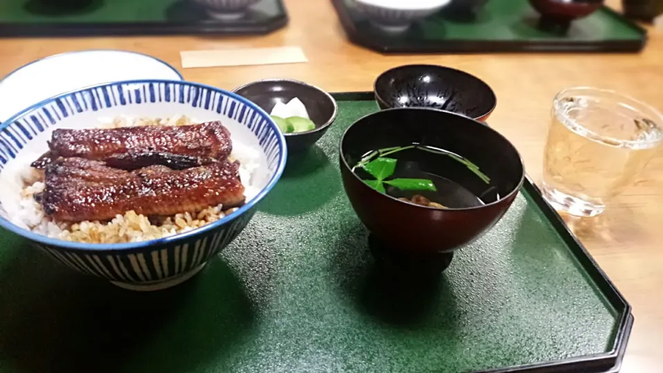 鰻丼　 @蒲兵
ランチ限定ですが、鰻屋の美味しい鰻がリーズナブルに頂けます。|Mitsuhiro.Sさん