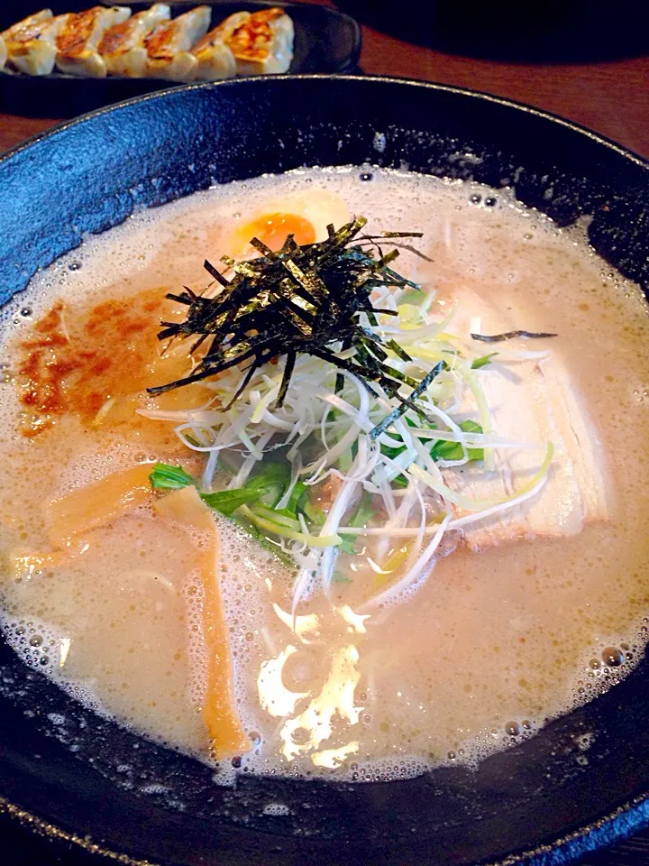 まるきや 豚✖️(かける)鶏塩麺 細麺|あっこぷーさん