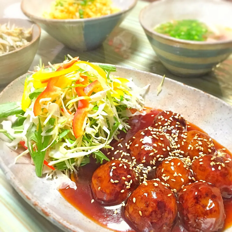 パン粉の代わりに凍り豆腐と牛ミンチで合挽きっぽい！ふわふわ食感の中華肉団子ʕ•̫͡•ʕ•̫͡•ʔ•̫͡•ʔ|うさ爺さん