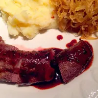 Snapdishの料理写真:Filet of hare with apple syrup Sauerkraut and parsnip/potato mash|Johan van de Beekさん