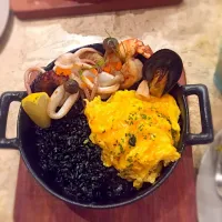 Snapdishの料理写真:Squid-Ink Rice|lindsay placidoさん