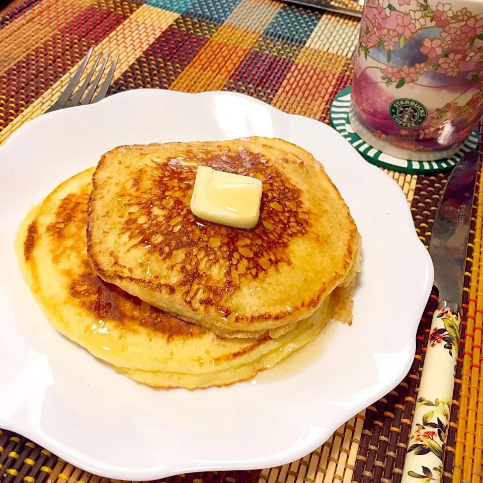 ♡さくちんさんの料理 ホットケーキミックスでフワフワホットケーキ⭐️♡|miyuさん