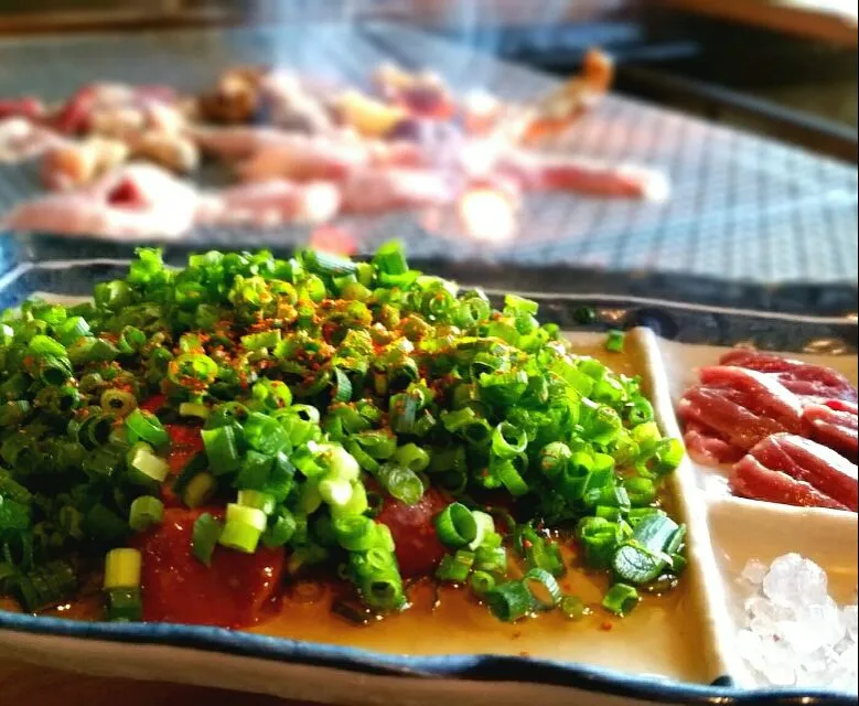 ゴルフ後の
地鶏屋さんで、ただ飯スタート♬
鶏レバー刺身　せせり　ボンジリ　砂ずり　などなど|直樹さん