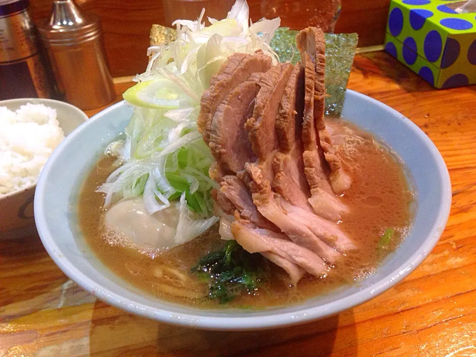 Snapdishの料理写真:大井町武蔵家ラーメン|幸家さん