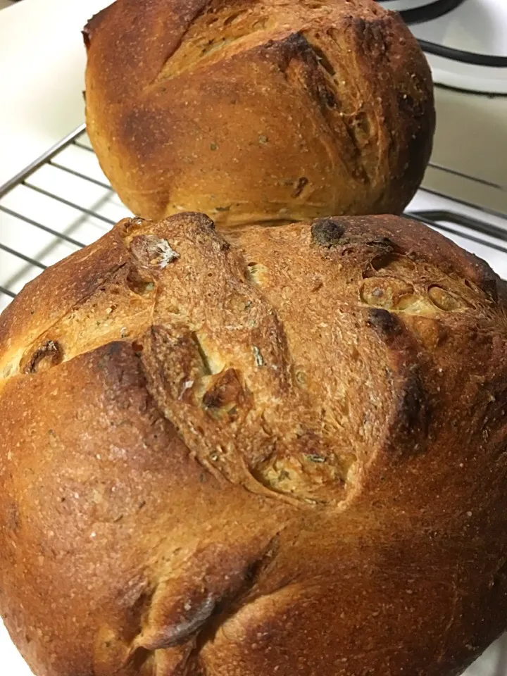 Rosemary Pickled Onion Bread|Amur Vivien Steve Onyxさん