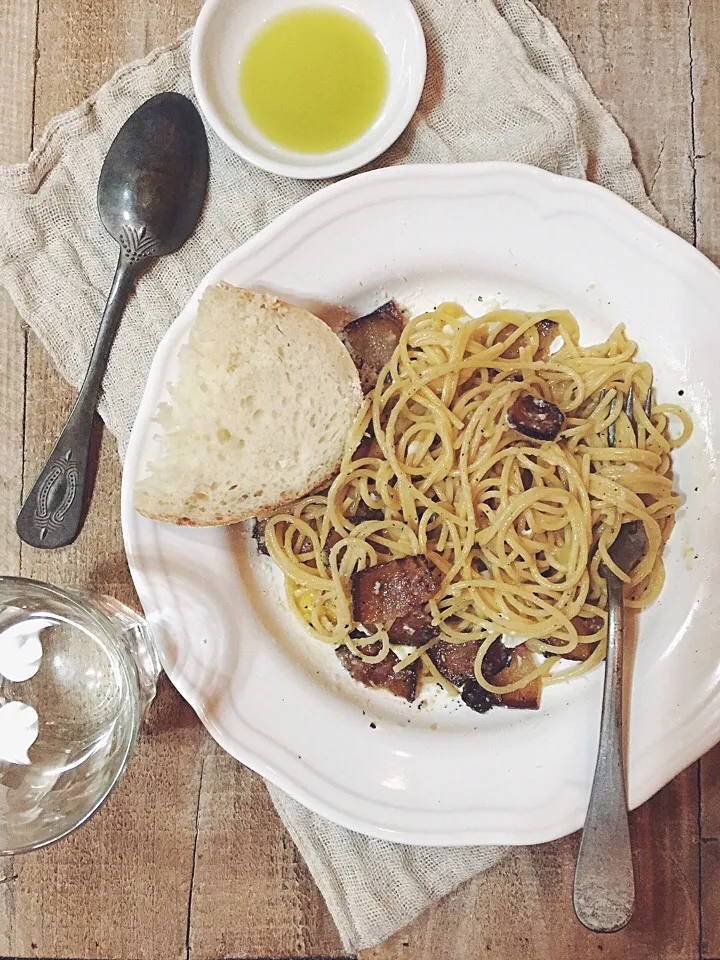 Snapdishの料理写真:Spaghetti carbonara|rick chanさん