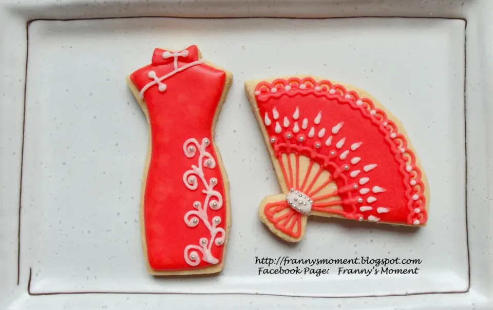 旗袍+扇子 糖霜饼干
cheongsam icing cookies|Frannyさん