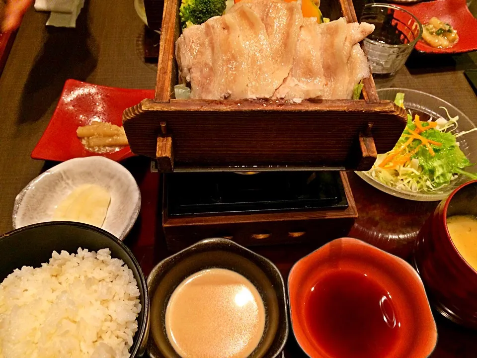 鹿児島豚と季節野菜の蒸ししゃぶ定食|Makigelinaさん