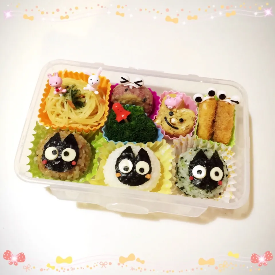 黒猫３色にぎり❤︎弁当|Makinsさん