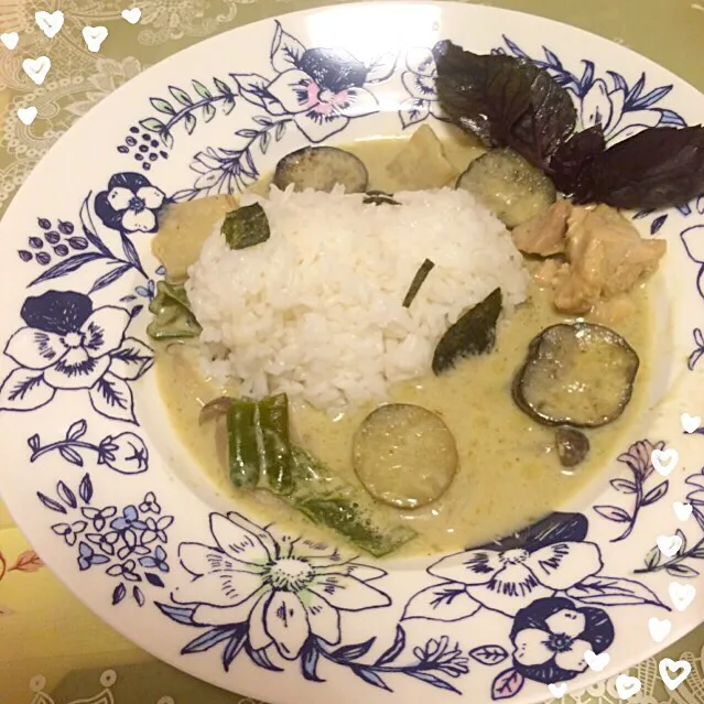 グリーンカレー🍛スヌーピーでジャスミンライス🍚|桜央里さん